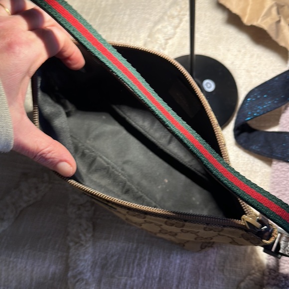Small authentic Gucci bag - Picture 5 of 6